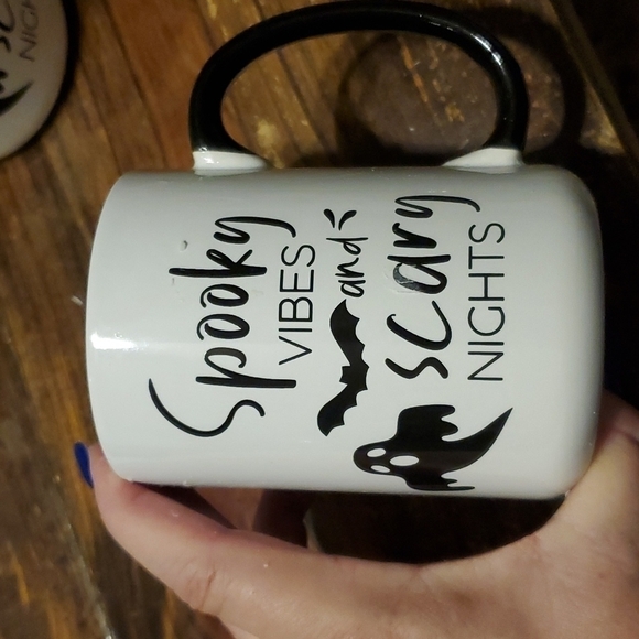 Gibson Halloween Spooky Vibes Mugs Set of 2 - Picture 3 of 4